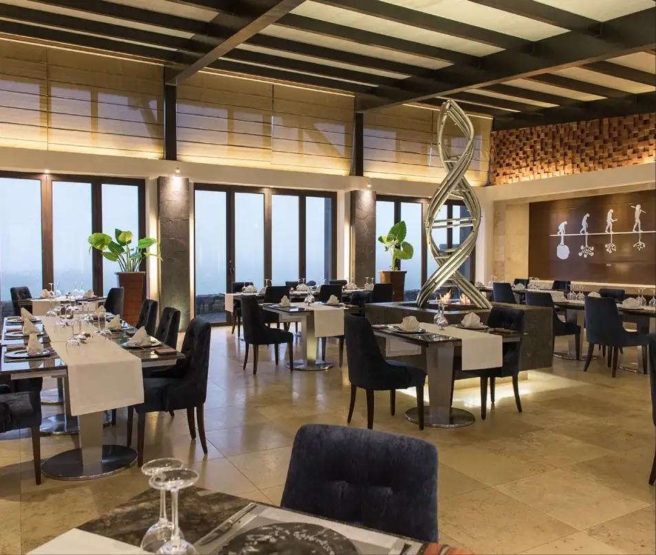 Restaurant dining room at Pikaia Lodge